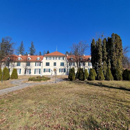 Apartma Vrtnica, Vila Golf โรกัชกา สลาทินา ภายนอก รูปภาพ